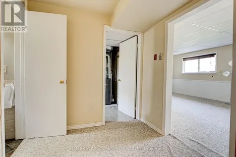 557 Glen Manor Boulevard Waterloo ON N2L 4T7