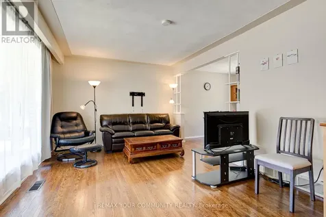 557 Glen Manor Boulevard Waterloo ON N2L 4T7