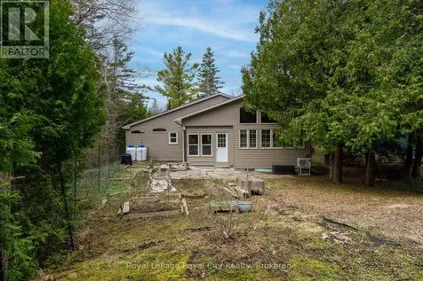 48 Head Street Northern Bruce Peninsula ON N0H 2R0