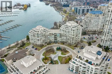 2267 Lake Shore Boulevard West Toronto ON M8V 3X2