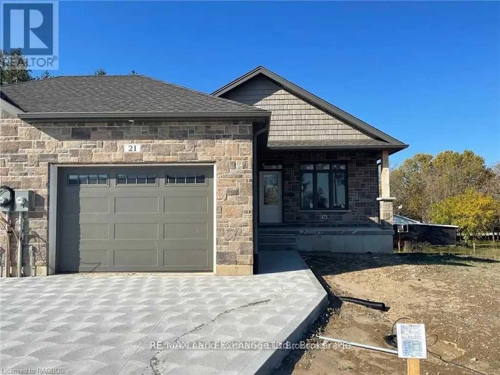 21 Nyah Court Kincardine ON N0G 2N0