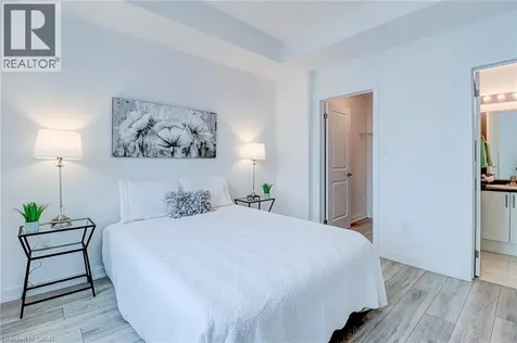 101 Shoreview Place Stoney Creek ON L8E 0K3
