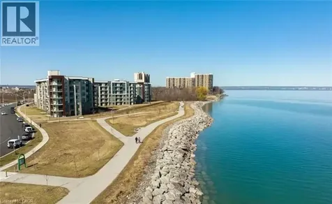 101 Shoreview Place Stoney Creek ON L8E 0K3