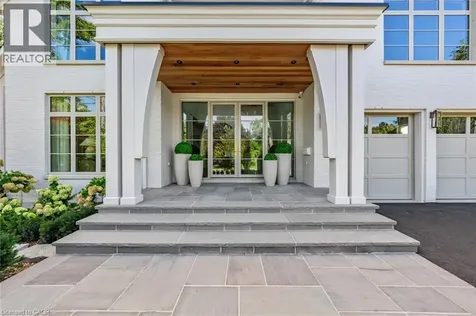 304 Pomona Avenue Burlington ON L7N 1T3