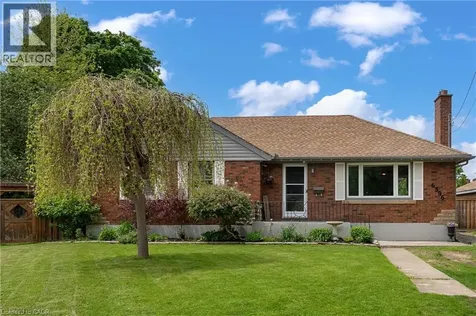 6396 Laura Crescent Niagara Falls ON L2G 5E4