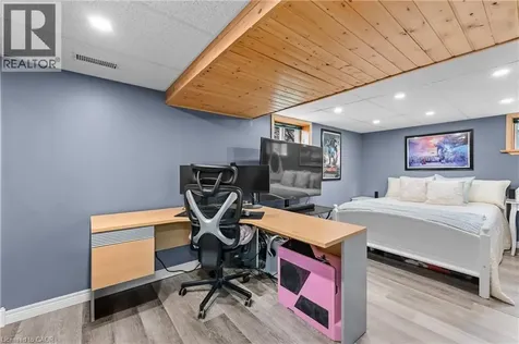6396 Laura Crescent Niagara Falls ON L2G 5E4