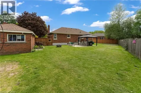 6396 Laura Crescent Niagara Falls ON L2G 5E4