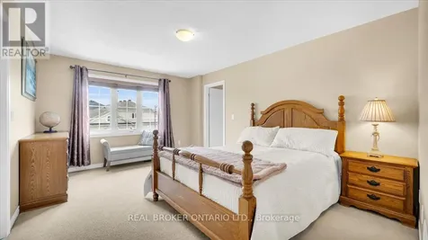 636 Serafini Crescent Milton (wi Willmott) ON L9T 7P1