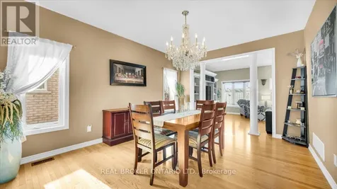 636 Serafini Crescent Milton (wi Willmott) ON L9T 7P1