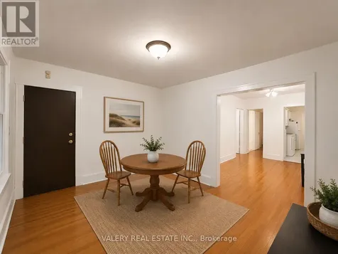 1093 Howard Avenue Windsor ON N9A 1S6