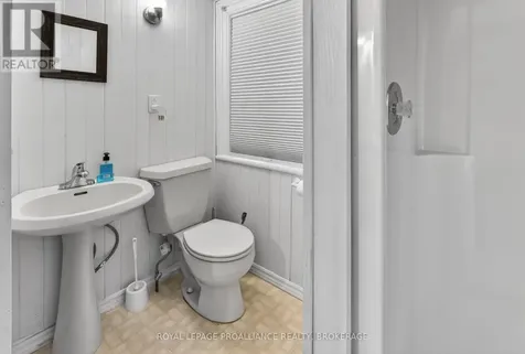 1 Pond Street Westport ON K0G 1X0