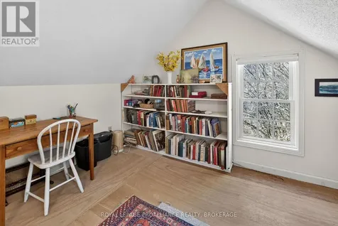 1 Pond Street Westport ON K0G 1X0