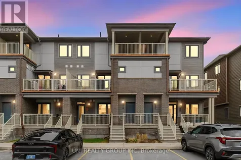 264 Anyolite Private Ottawa ON K2J 7J3