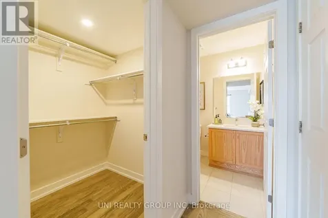 264 Anyolite Private Ottawa ON K2J 7J3