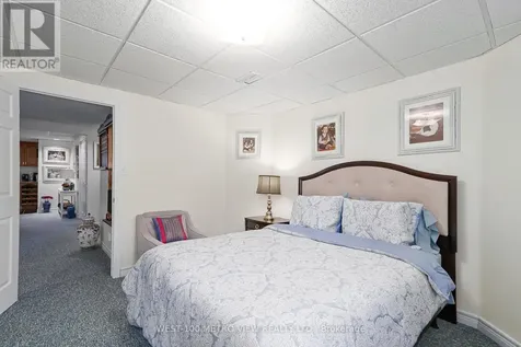 7 Fairway Crescent Wasaga Beach ON L9Z 1C1