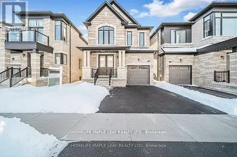 32 Camino Real Drive Caledon ON L7C 1Z9
