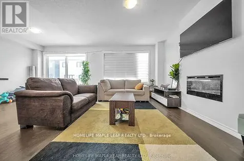 32 Camino Real Drive Caledon ON L7C 1Z9