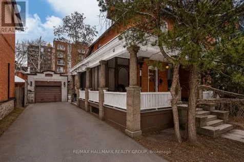 45 Russell Avenue Ottawa ON K1N 7W9