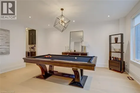 102 Cumming Court Ancaster ON L9G 1V3
