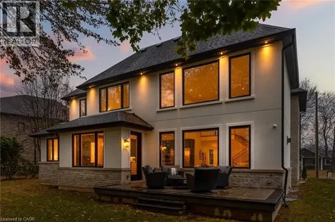 102 Cumming Court Ancaster ON L9G 1V3