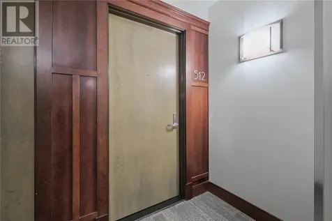200 Besserer Unit# 512 Ottawa ON K1N 6B1