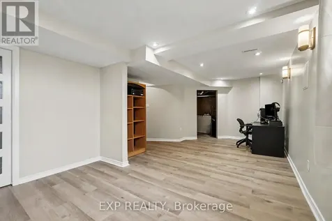 2100 Melette Crescent Ottawa ON K4A 4X2