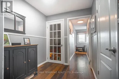 282 Clemow Avenue Pembroke ON K8A 2E4