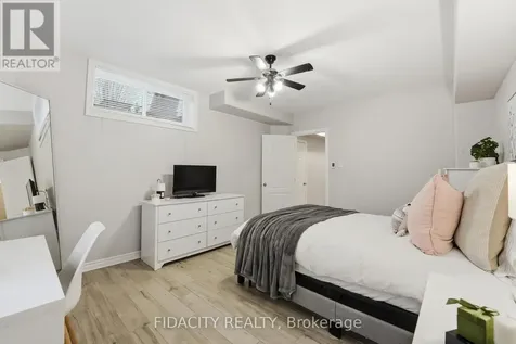 101 Sentinel Pine Way Ottawa ON K0A 1L0