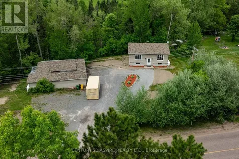 84 Sandy Beach Road Laurentian Valley ON K8A 6W8