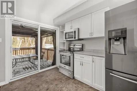 84 Sandy Beach Road Laurentian Valley ON K8A 6W8