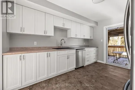 84 Sandy Beach Road Laurentian Valley ON K8A 6W8