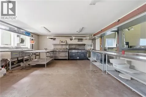 5485 Victoria Avenue Niagara Falls ON L2G 3L3