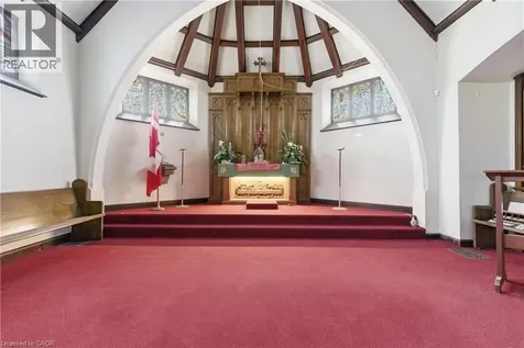 5485 Victoria Avenue Niagara Falls ON L2G 3L3