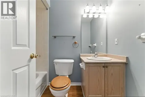40 Wesleyan Court Ancaster ON L9G 5C7