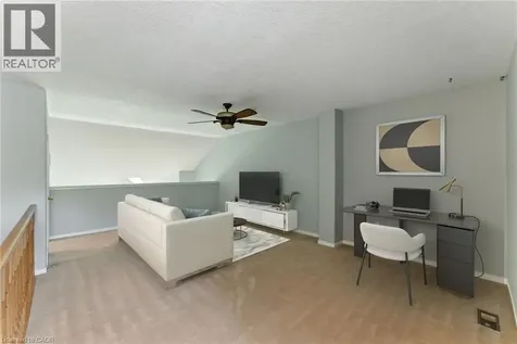40 Wesleyan Court Ancaster ON L9G 5C7