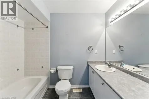 40 Wesleyan Court Ancaster ON L9G 5C7