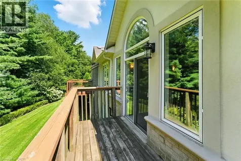 40 Wesleyan Court Ancaster ON L9G 5C7