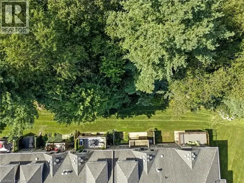 40 Wesleyan Court Ancaster ON L9G 5C7