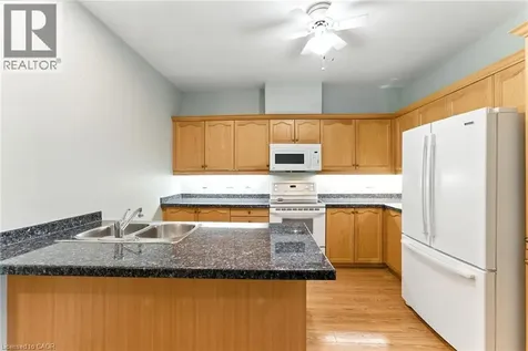 40 Wesleyan Court Ancaster ON L9G 5C7