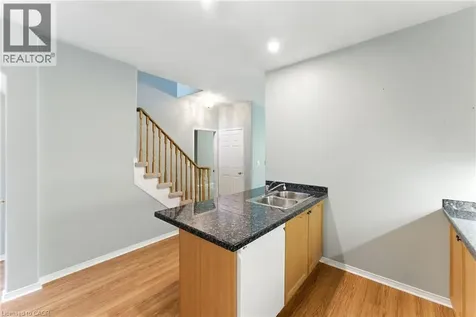40 Wesleyan Court Ancaster ON L9G 5C7