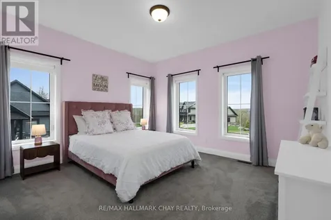 41 Thoroughbred Drive Oro-medonte ON L0K 1E0