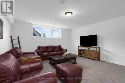 41 Thoroughbred Drive Oro-medonte ON L0K 1E0