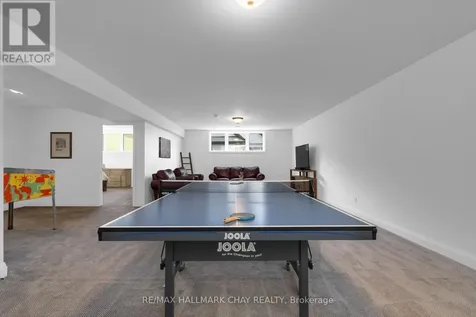 41 Thoroughbred Drive Oro-medonte ON L0K 1E0