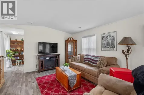 191 Steven Court Essex ON N8M 2A8