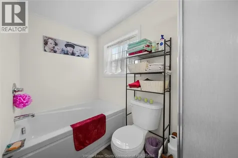 191 Steven Court Essex ON N8M 2A8