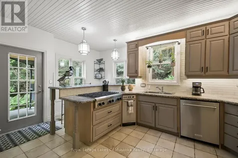 103 Southbank Drive Bracebridge ON P1L 1G3
