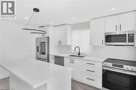 68 York Road Dundas ON L9H 1L7