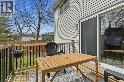 68 York Road Dundas ON L9H 1L7
