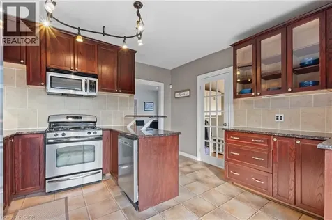 204 Beach Boulevard Hamilton ON L8H 6V9