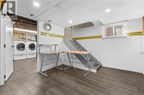 204 Beach Boulevard Hamilton ON L8H 6V9